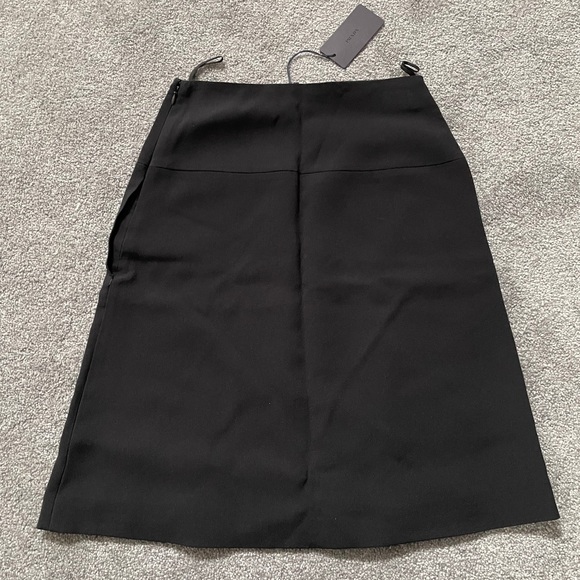 Prada Black Skirt - Picture 4 of 4